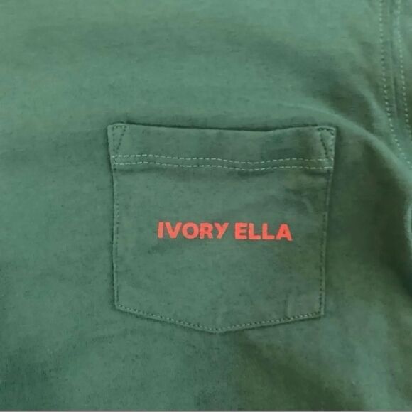 NWOT Ivory Ella green reindeer long sleeve T-shirt, size small - Picture 2 of 3